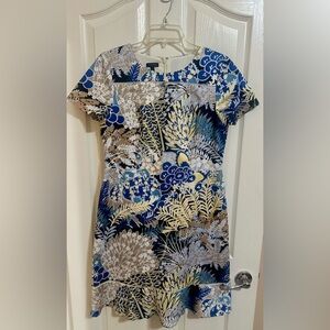 NWOT Talbots Garden Floral Print Flounce‎ Hem Dress Sheath Dress. Size 8.